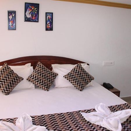Hotel M R Manfred 칼랑굿 외부 사진