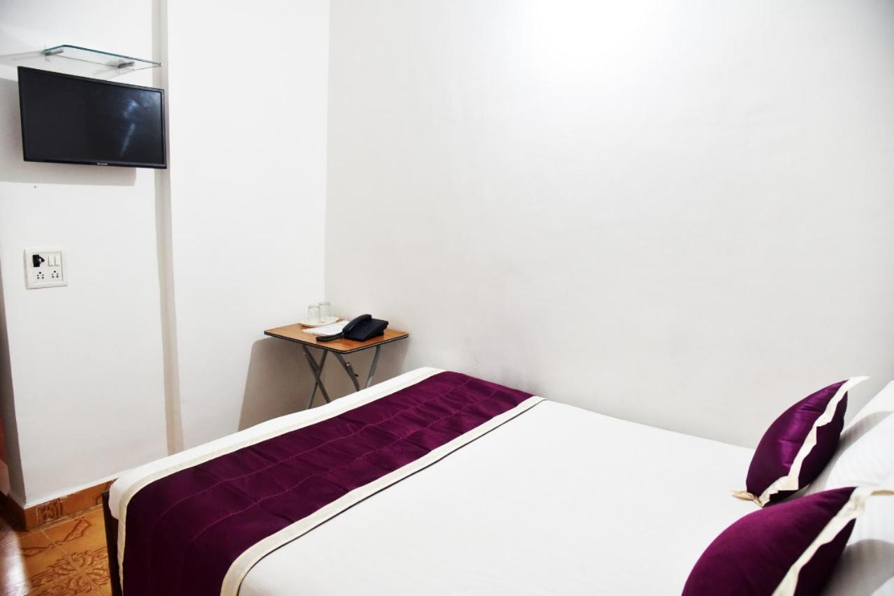 Hotel M R Manfred 칼랑굿 외부 사진